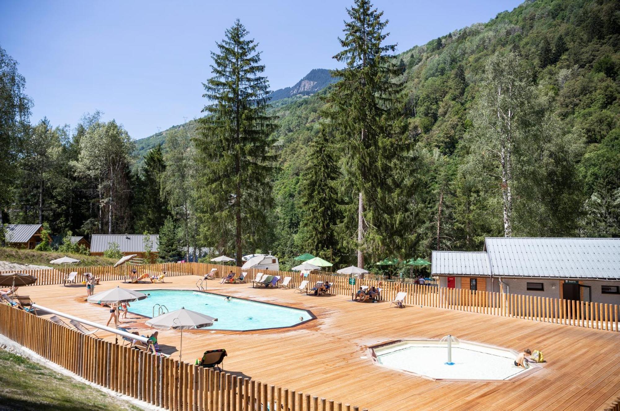 Huttopia Bozel En Vanoise Exterior photo